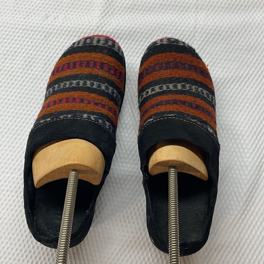 Born Bandy Southwestern Wool Clogs Size 8 - Picture 5 of 11